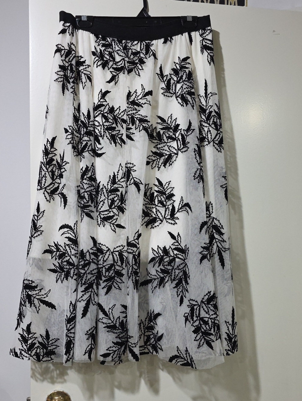 Studio West Black & White Embroidered Midi Skirt